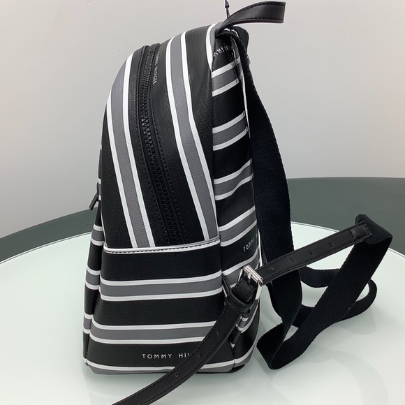 TOMMY HILFIGER BACKPACK - Picture 4 of 6